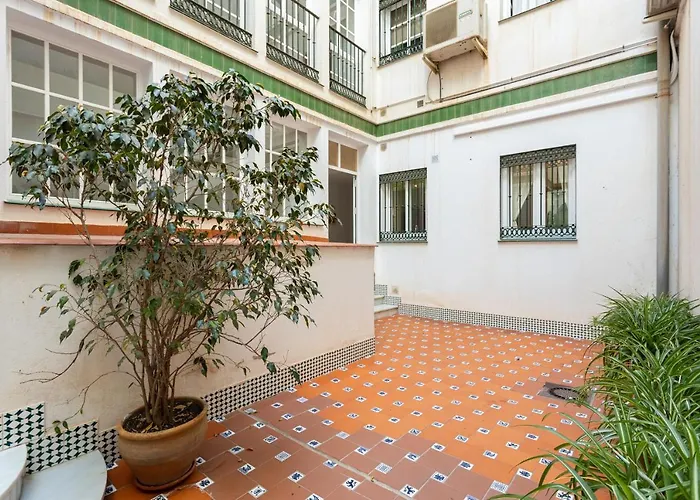Holidays2malaga Victoria 40 Quiet & Central شقة
